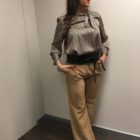 Camicia con fiocco e pantalone palazzo Lazzari abbigliamento donna Bergamo collezione vestiti autunno inverno 2018-2019