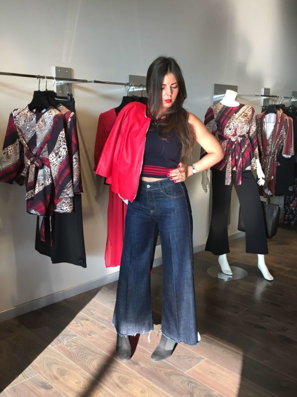 Jeans maglia e giacca Lazzari abbigliamento donna Bergamo collezione vestiti autunno inverno 2018-2019 (5)